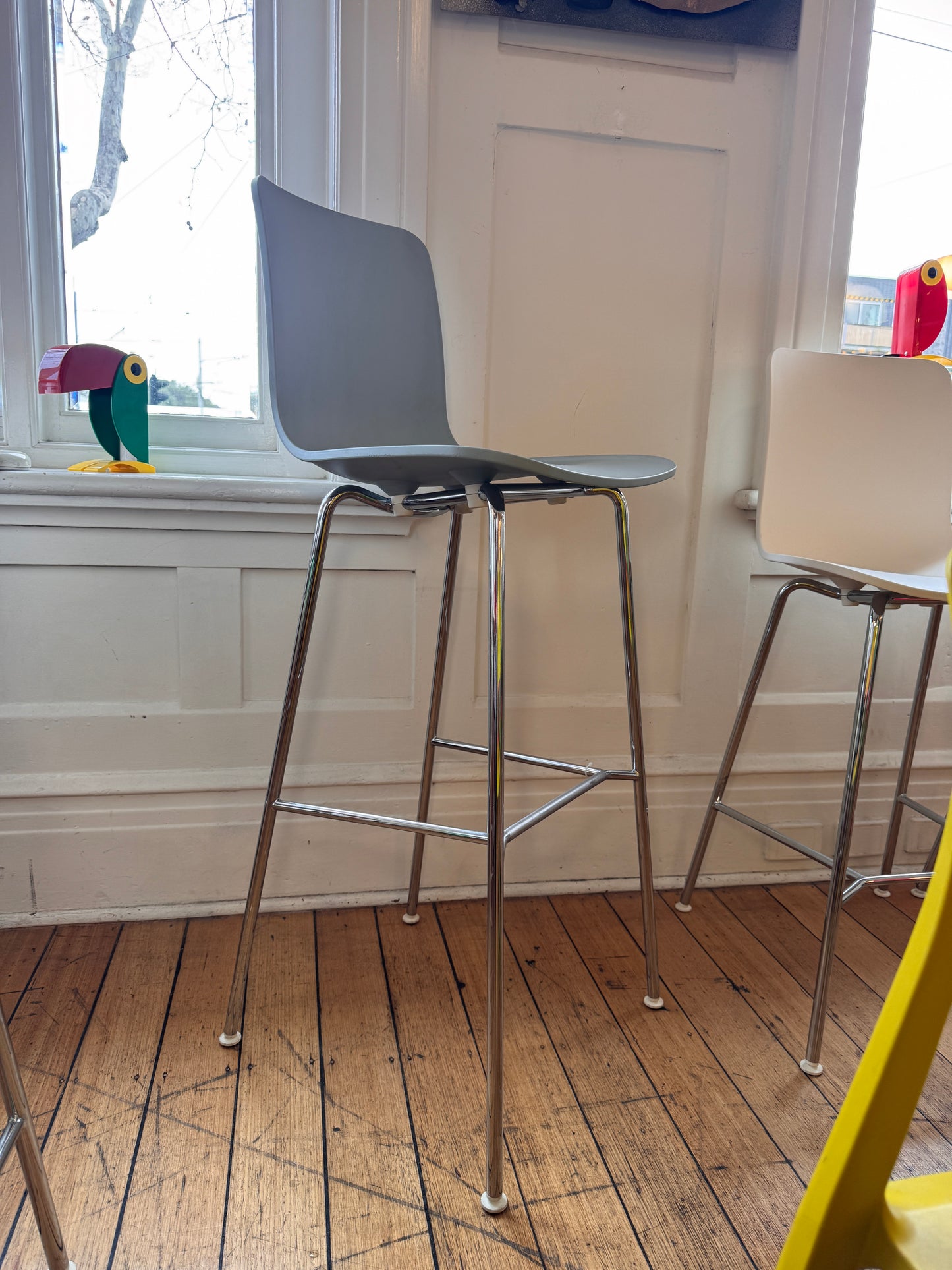 VITRA TAKEOVER / Hal High Stool by Jasper Morrison, 2010/2014 - Ice Grey