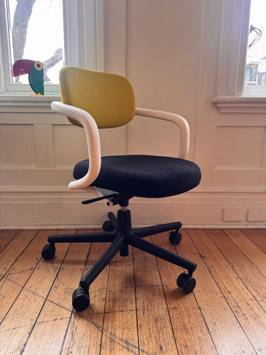 VITRA TAKEOVER / Allstar Office Chair by Konstantin Grcic, 2014