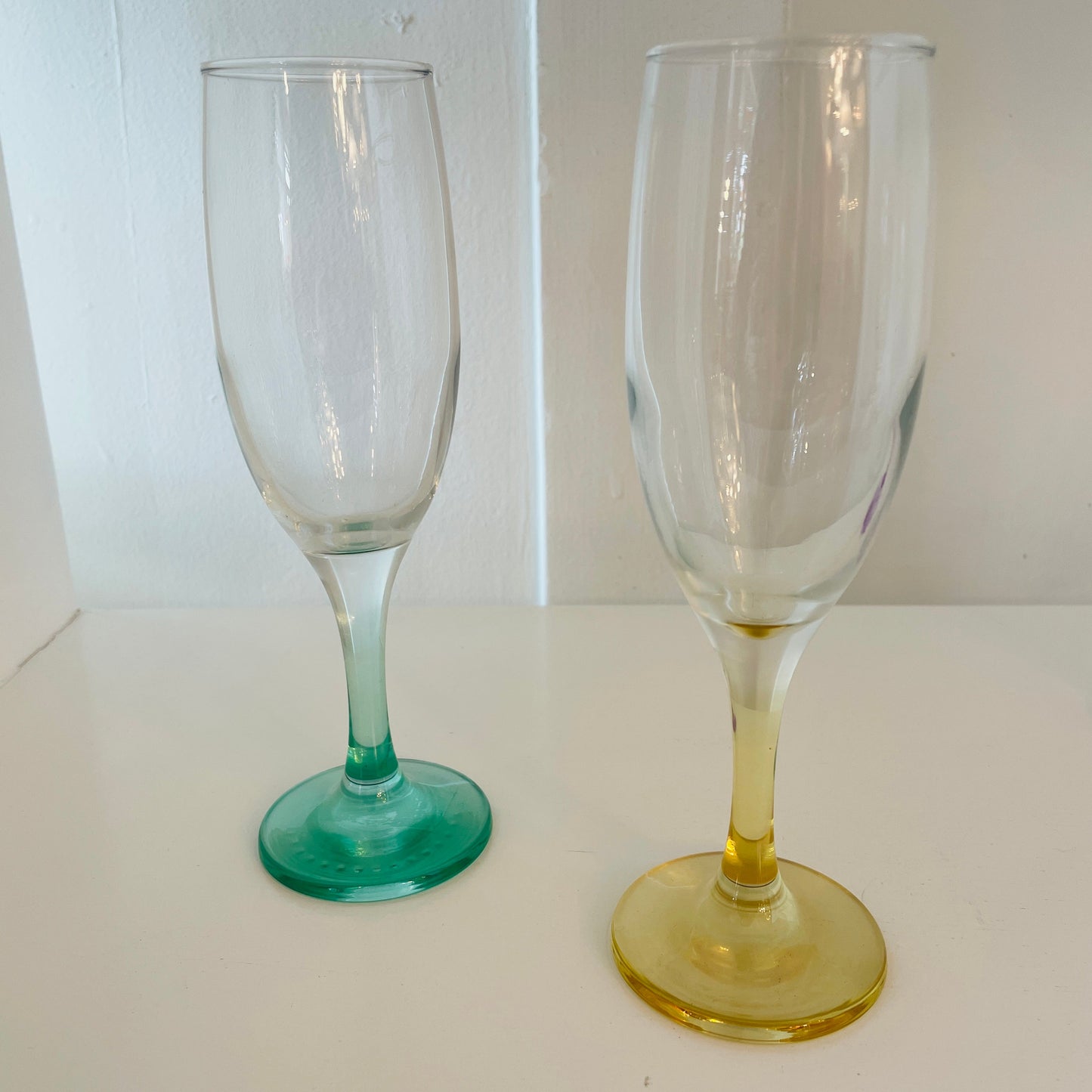 VINTAGE / Jelly Hued Glass Champagne Flutes