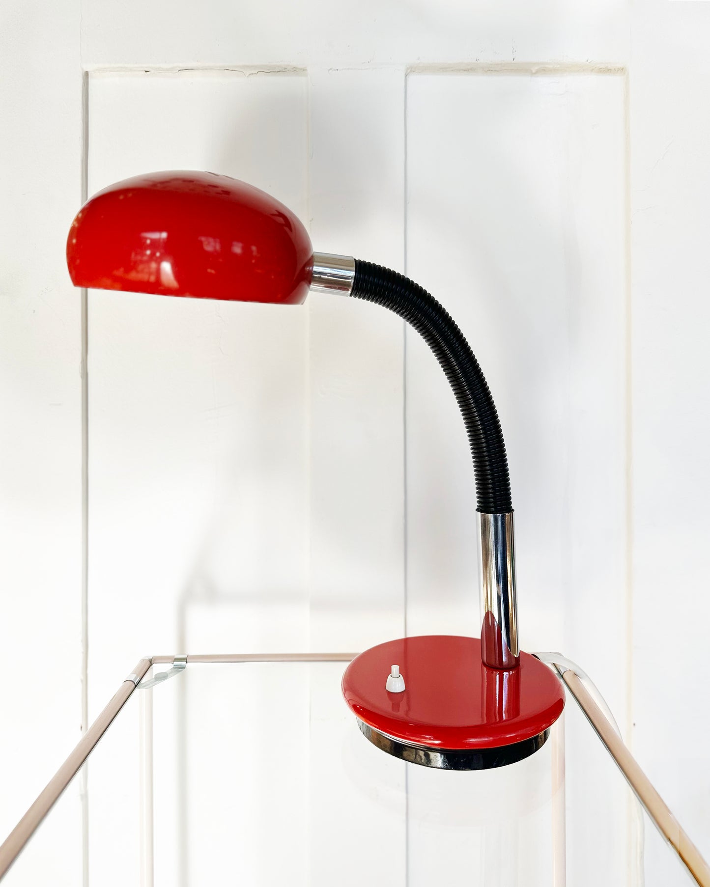 VINTAGE / Tall Retro Gooseneck Desk Lamp - Red
