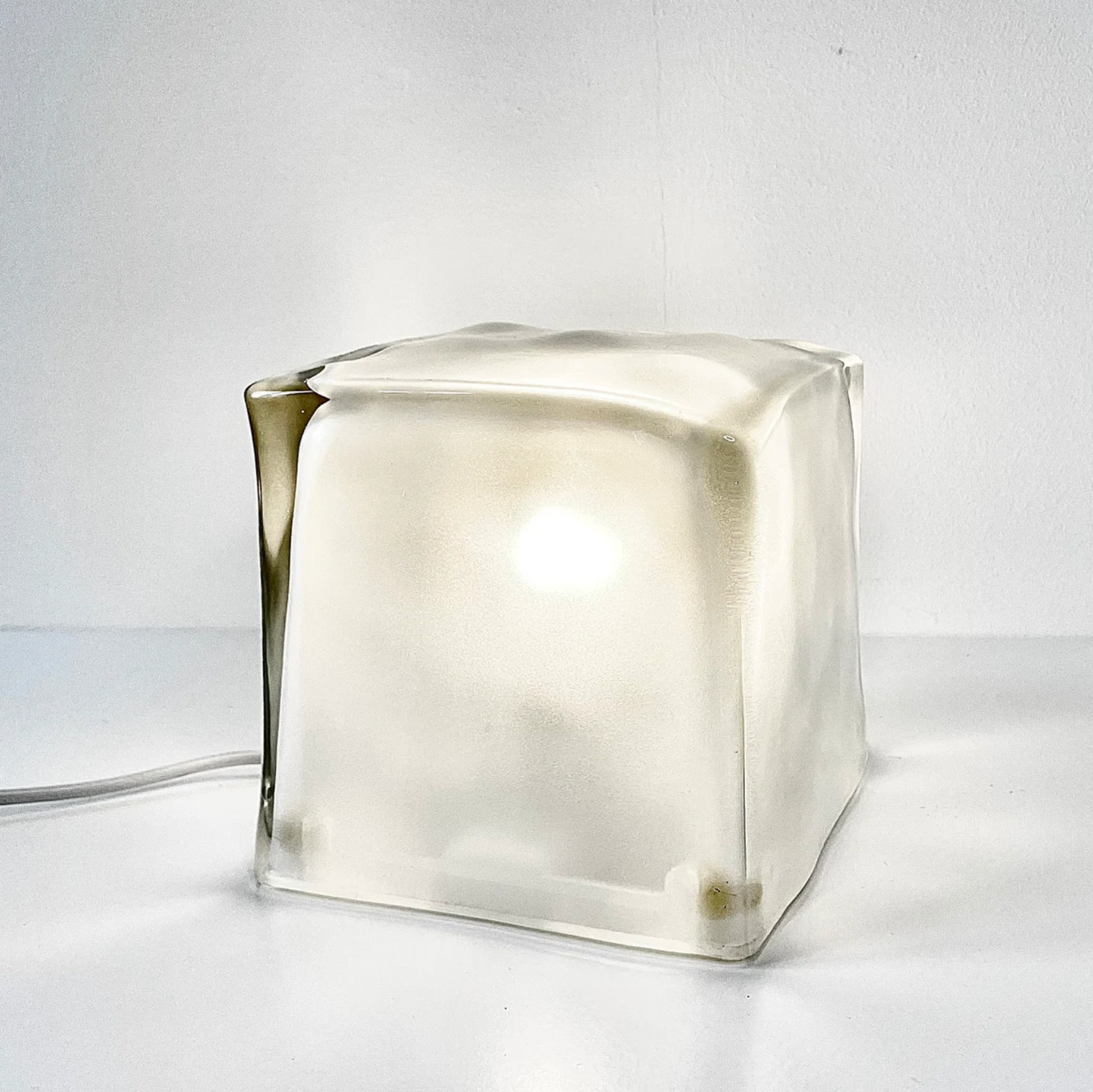 VINTAGE IKEA / 90's Iviken Ice Cube Frosted Glass Table Lamp