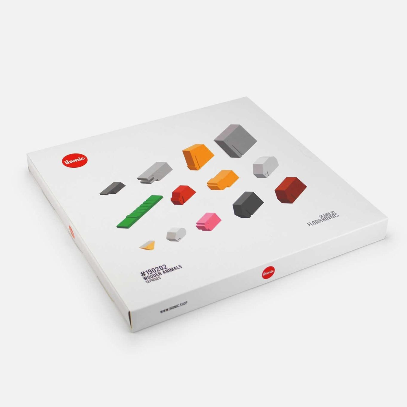 IKONIK / Wooden Animals Set by Floris Hovers