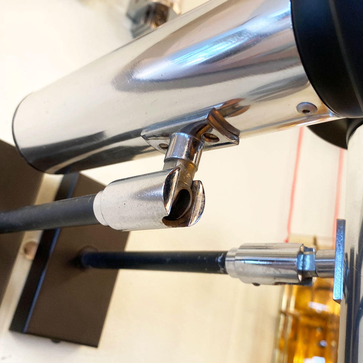 FAMCO / Chrome & Matte Black Spot Sconce Light