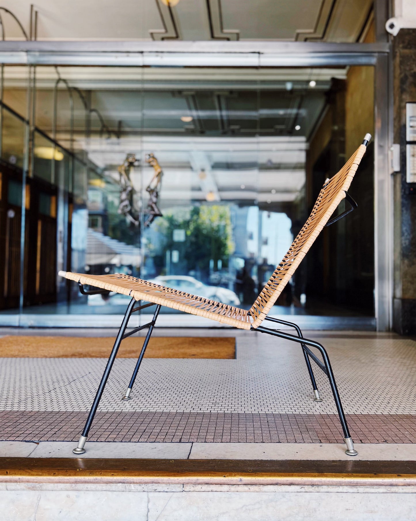 MEADMORE ORIGINALS / 1953 String Lounge Chair