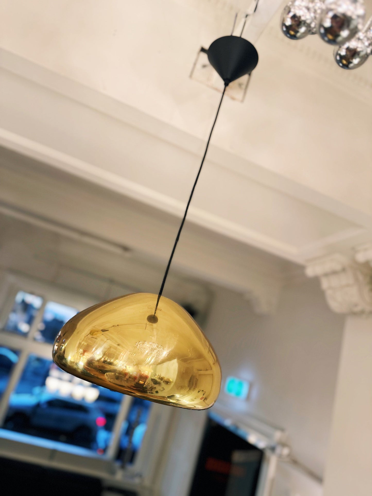 TOM DIXON / The Void LED Brass Pendant