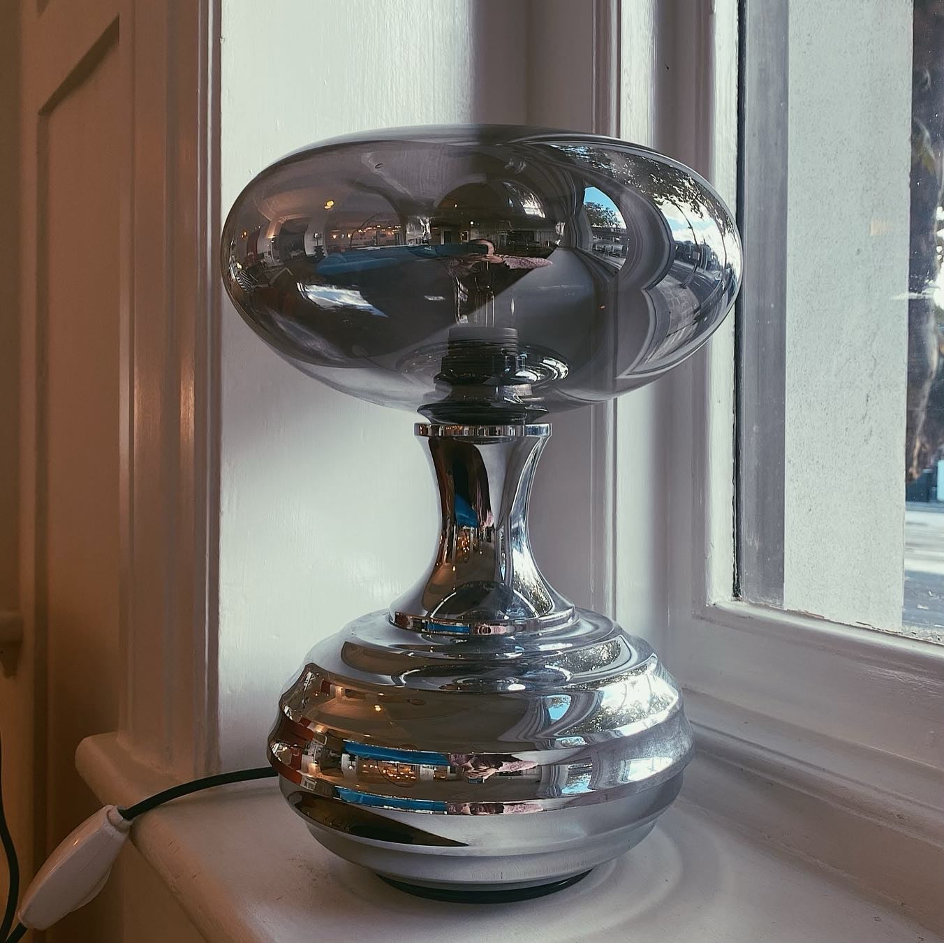 FANTASY #278 / Vintage Italian Chrome Space Age Lamp
