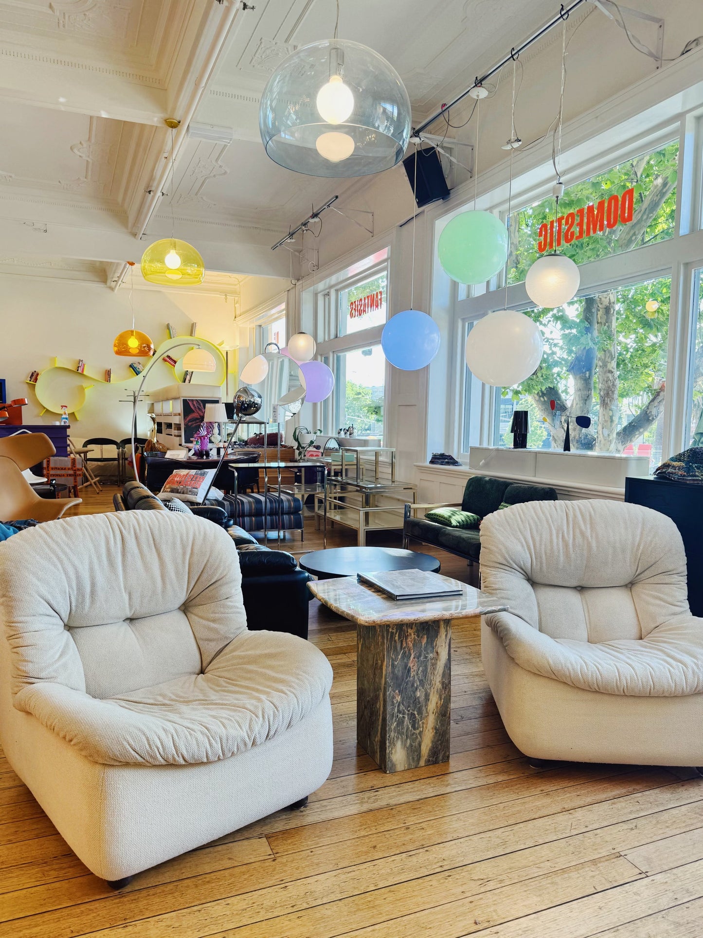 ZOTTA FURNITURE / 1970s Beige Velvet Pod Sofa Chairs