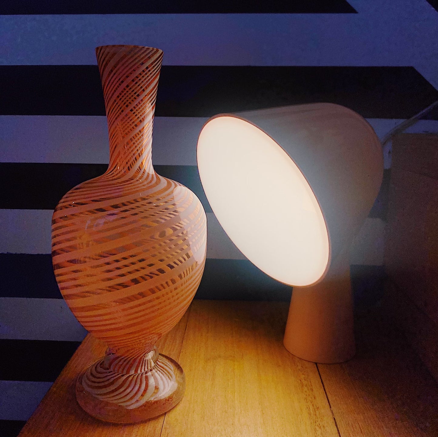 FOSCARNI / Binic Table Lamp in Baby Pink By Ionna Vautrin