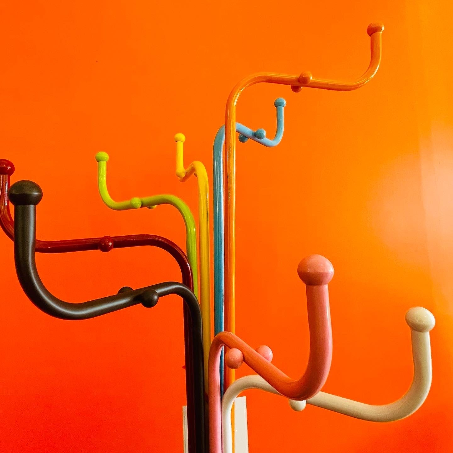 VINTAGE / Vintage Rainbow Coat Tree in the style of Fritz Hansen