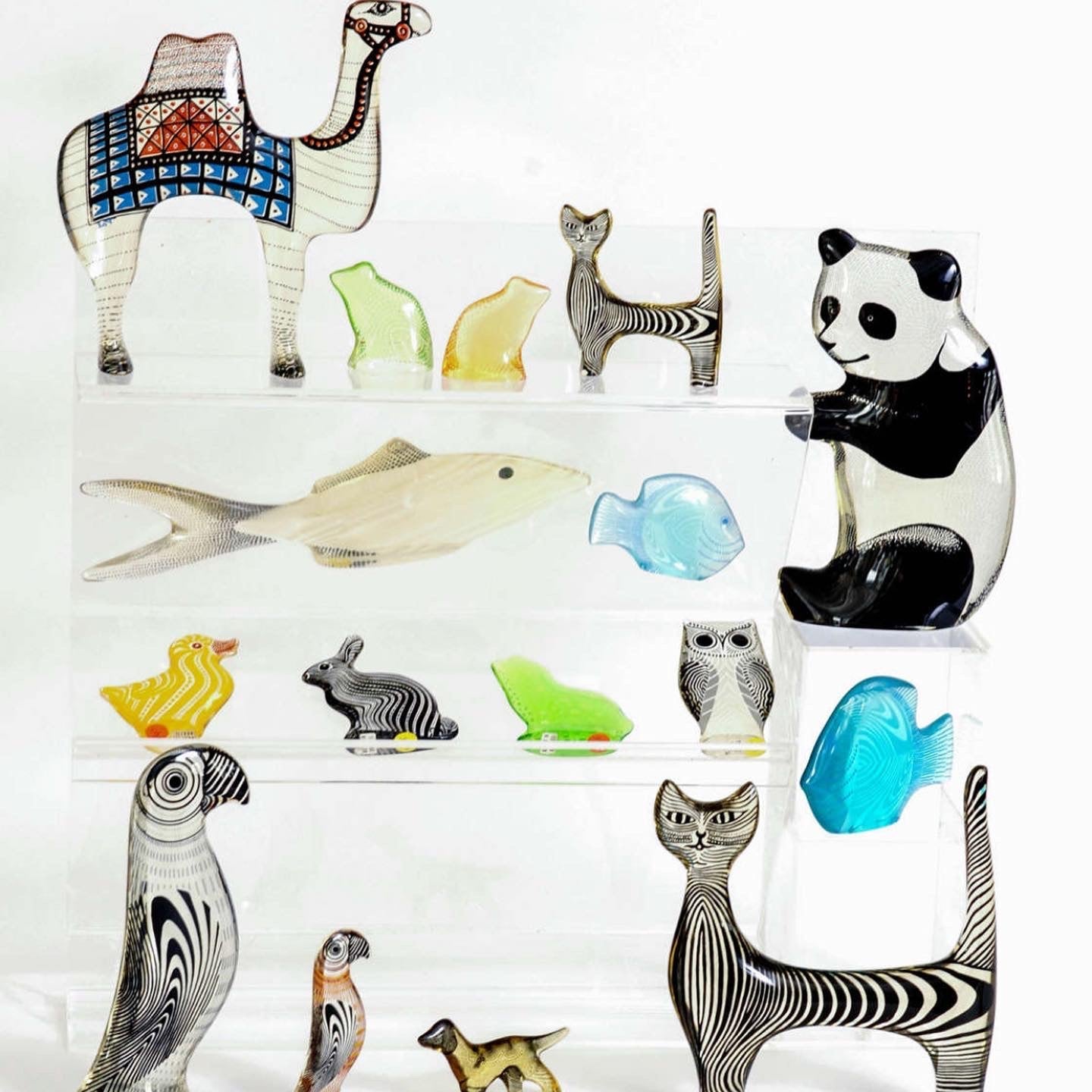 FANTASY #262 / Abraham Palatnik Lucite Panda