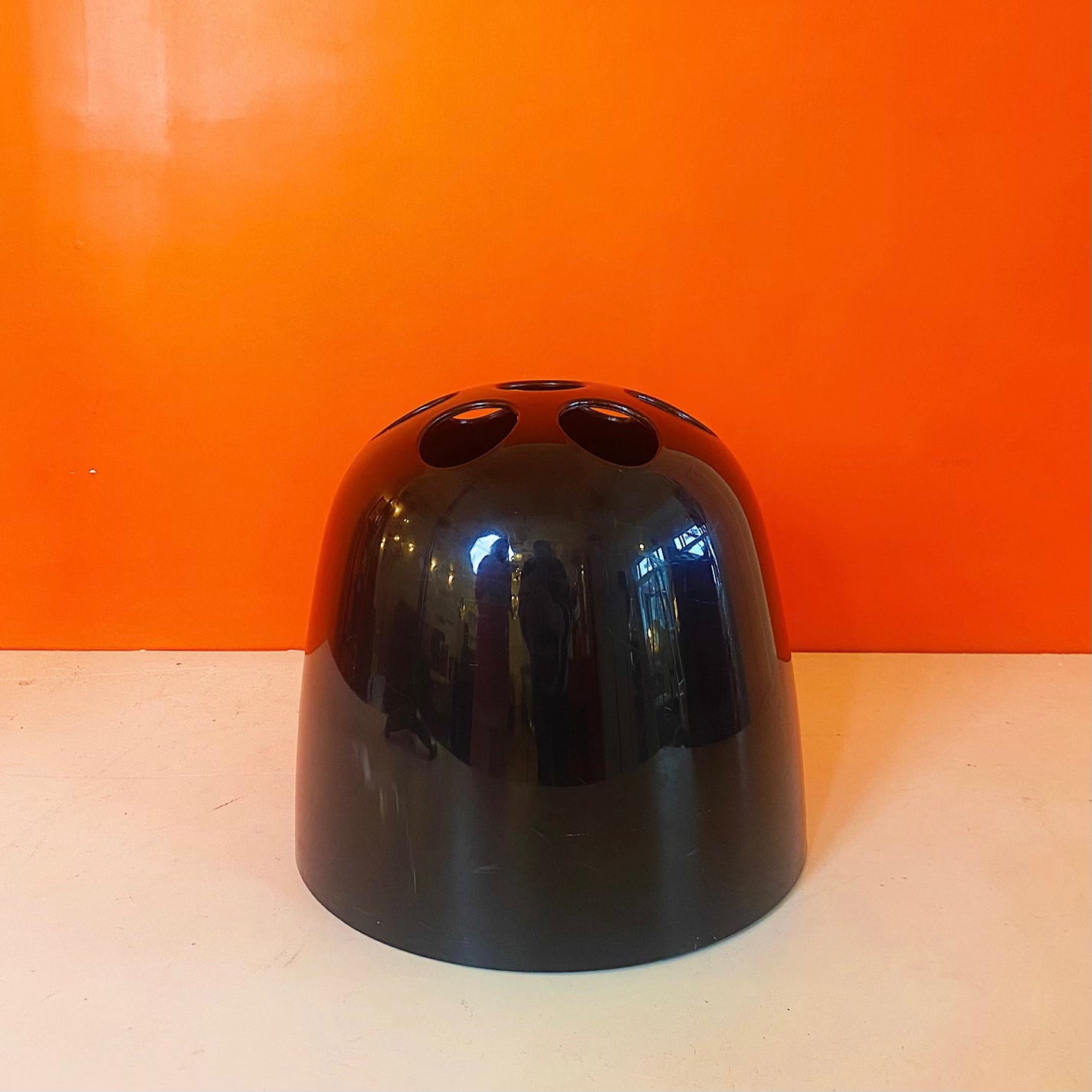 ARTEMIDE / Dedalo Umbrella Stand by Emma Gismondi Schweinberger