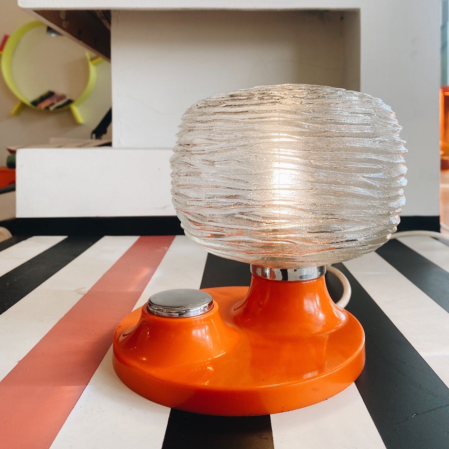 FANTASY #291 / Hillebrand Orange Lamp