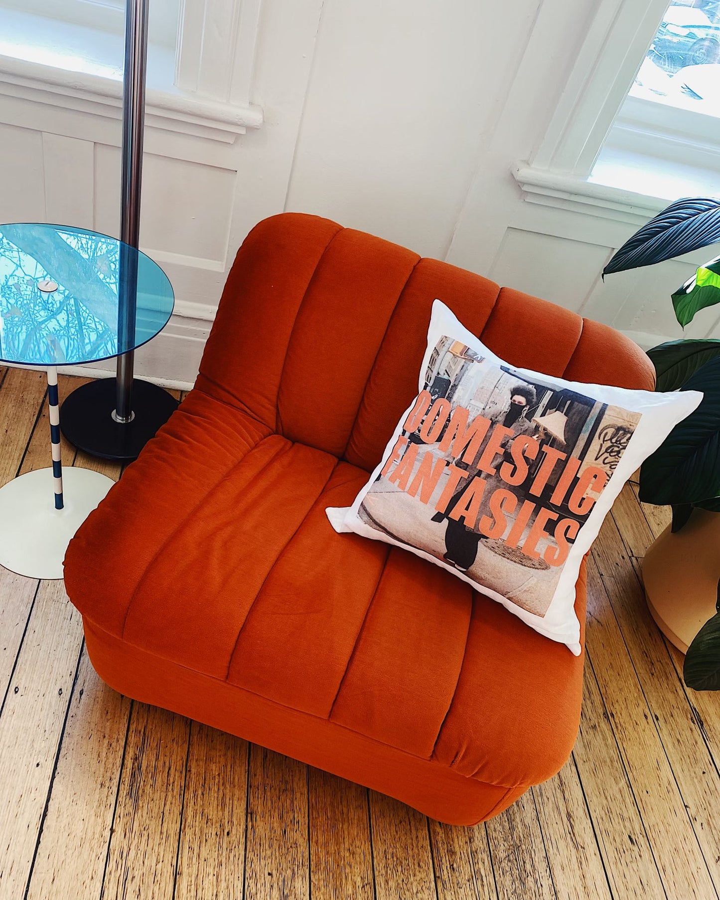 FEATHERSTON / Numero VII Rust Orange Sofa Chair