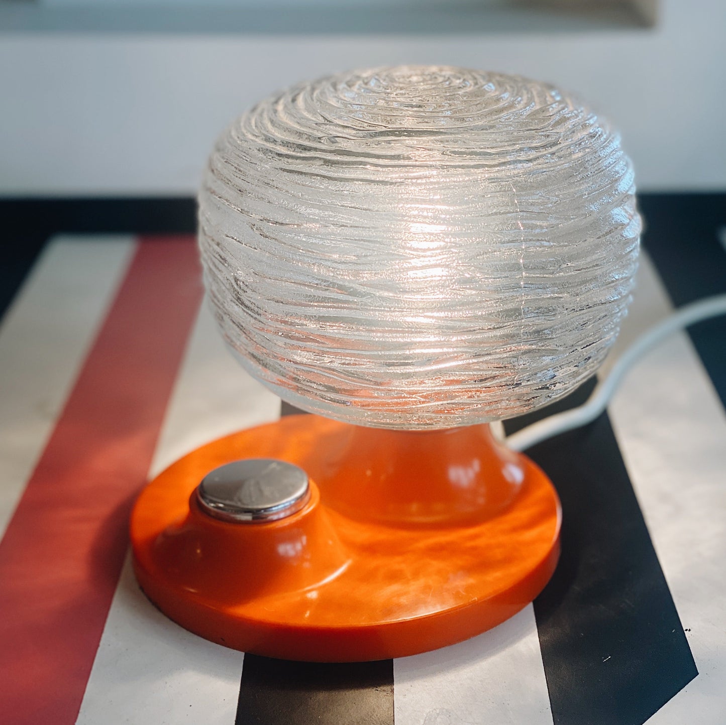 FANTASY #291 / Hillebrand Orange Lamp