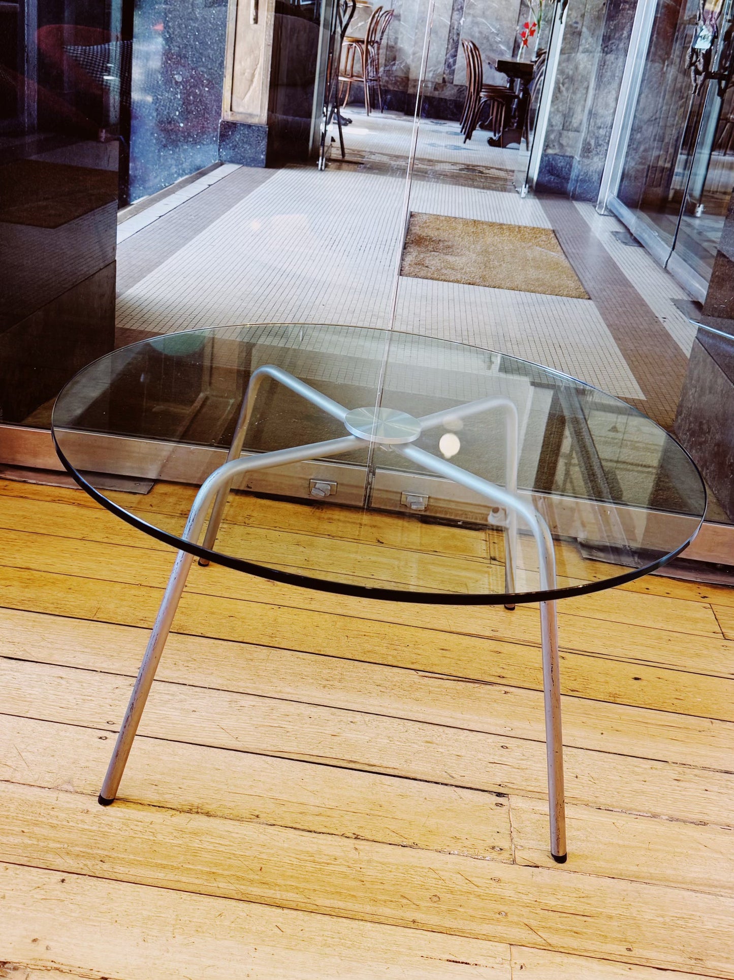 KNOLL / 369 Tub Chairs & Table Three Piece Setting by Walter Knoll