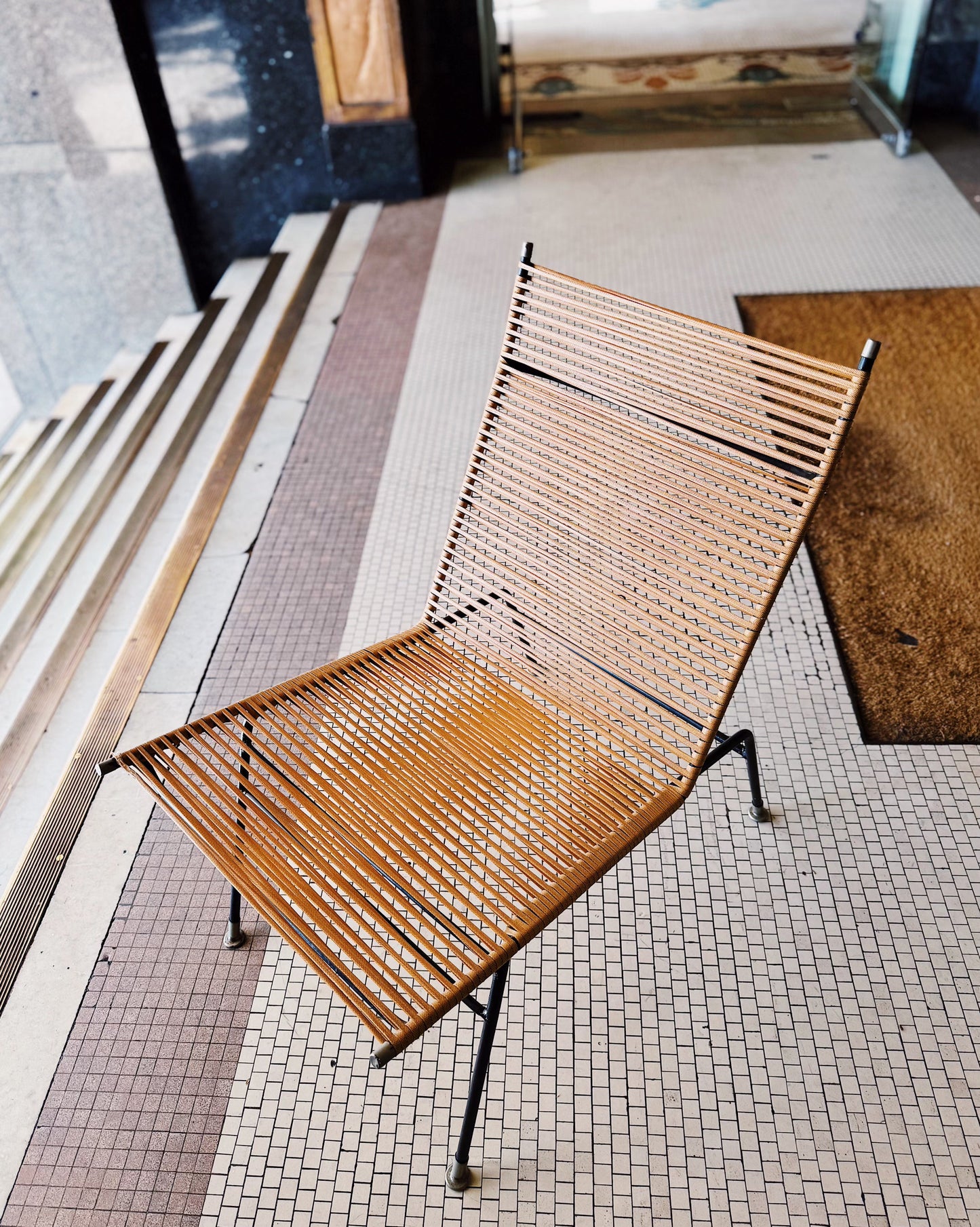 MEADMORE ORIGINALS / 1953 String Lounge Chair