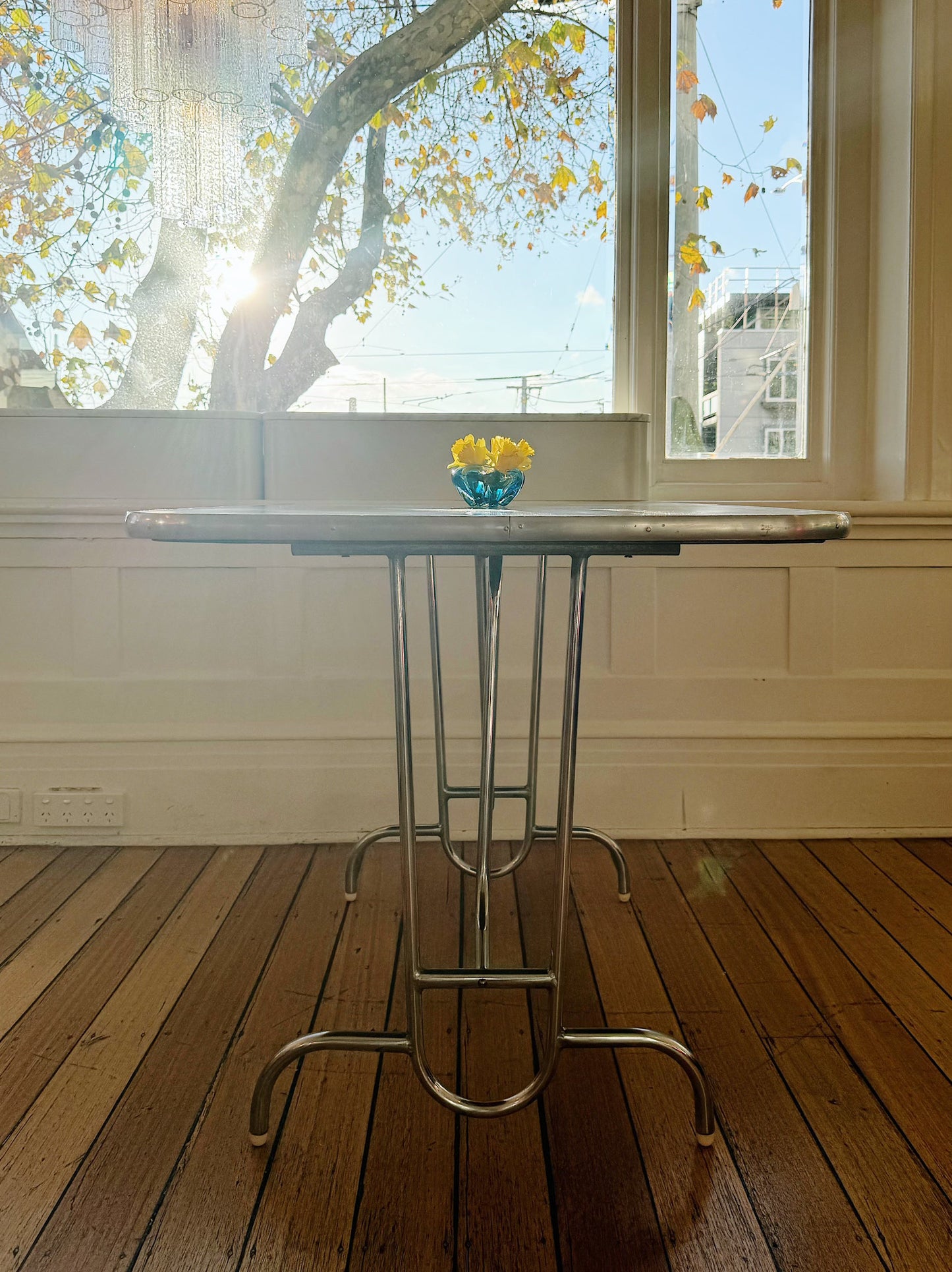 VINTAGE / 1950's Formica & Chrome Dinette Table