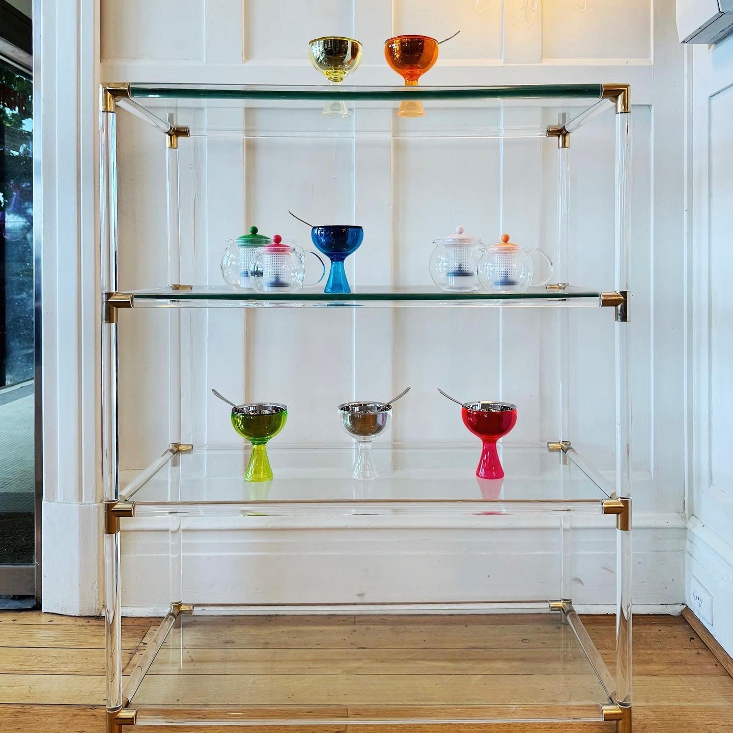 SVALBE FURNITURE SYDNEY/ 1970s Caravelle Lucite & Brass Shelf