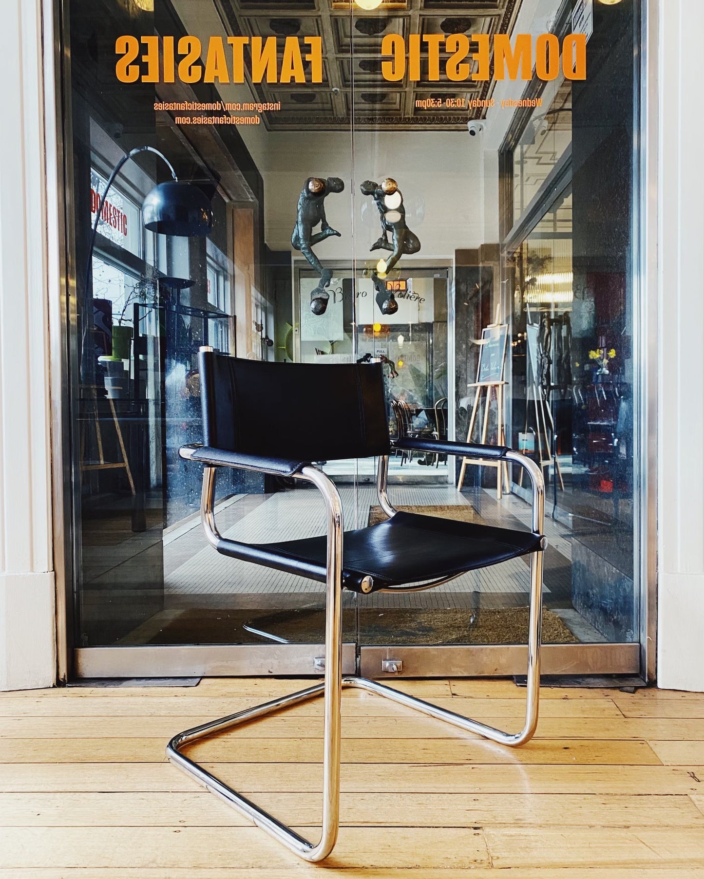FANTASY #330/ Bauhaus Chrome + Cantilever Dining Setting