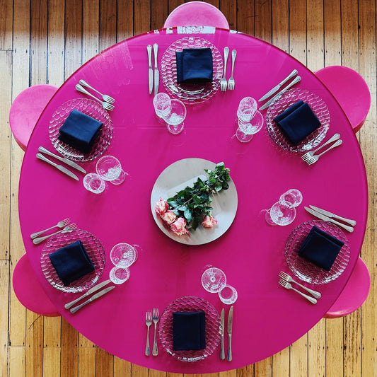 POST MODERN / Round Magenta Pink Glass Dining Table